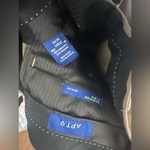 Khaki Apt 9 Slacks, Slim Fit, Like New, Men’s Size 30 x 30 - Picture 2 of 2